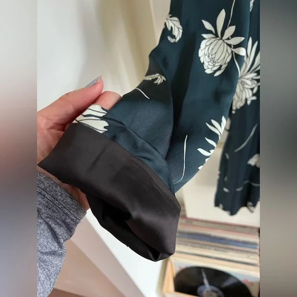 Capulet Navy Silk Leaf Pattern Jacket - Picture 5 of 10